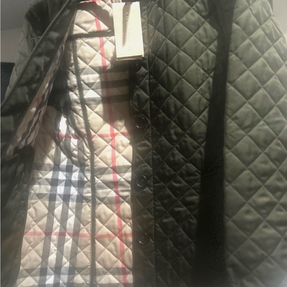 New Authentic Burberry Quilted Jacket - Dark Green - Picture 3 of 6